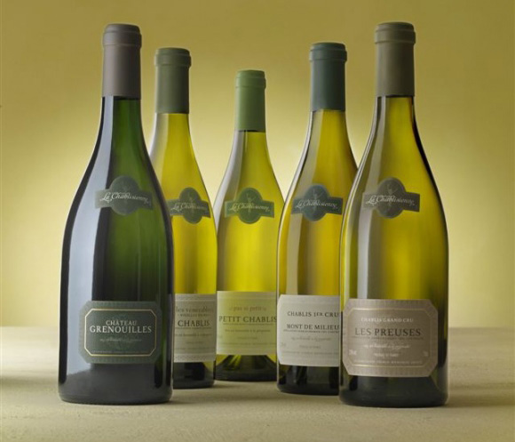 У кількох інших регіонах Франції також використовують пляшку такої форми для бутилювання вин з сортів Шардоне і Піно Нуар