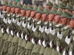 Депутати в'єтнамського Національних зборів (парламенту) запропонували надавати не бажають йти в армію призовникам можливість фінансово компенсувати державі свою відмову від обов'язкової служби в лавах збройних сил