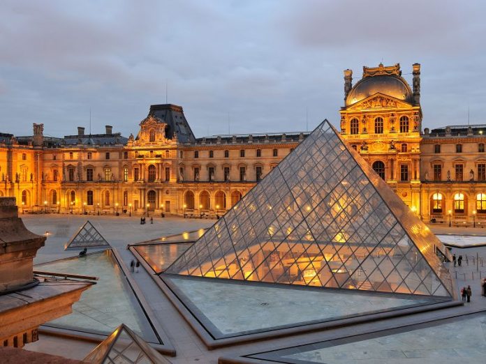 Округу Парижа (опис, пам'ятки, готелі, ресторани, як добратися)   Романтики називають його містом закоханих