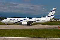 Флот авіакомпанії El Al складається з літаків Boeing 737-700, Boeing 737-800, Boeing 747-200, Boeing 777-200, Boeing 747-400, Boeing 767 і Boeing 757
