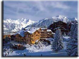 Куршевель - популярний гірськолижний курорт, розташований у французьких Альпах, департамент Савойя, в місцевості під назвою Три Долини